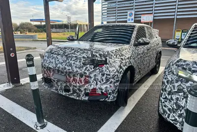 Nuova Fiat Fastback: nel 2026 cesser&agrave; la produzione della Fiat Tipo, sar&agrave; lei la sostituta? [Foto Spia]