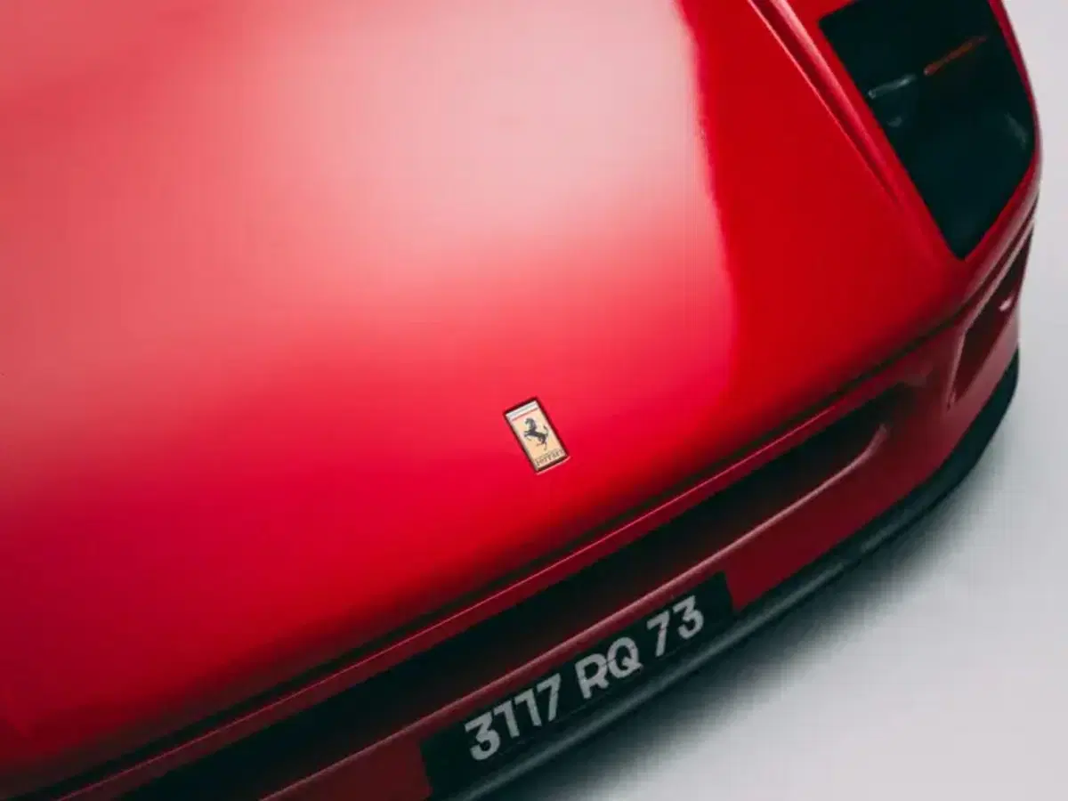 La Ferrari F40 di Alain Prost è stata venduta all’asta: ecco quanto vale oggi (24)