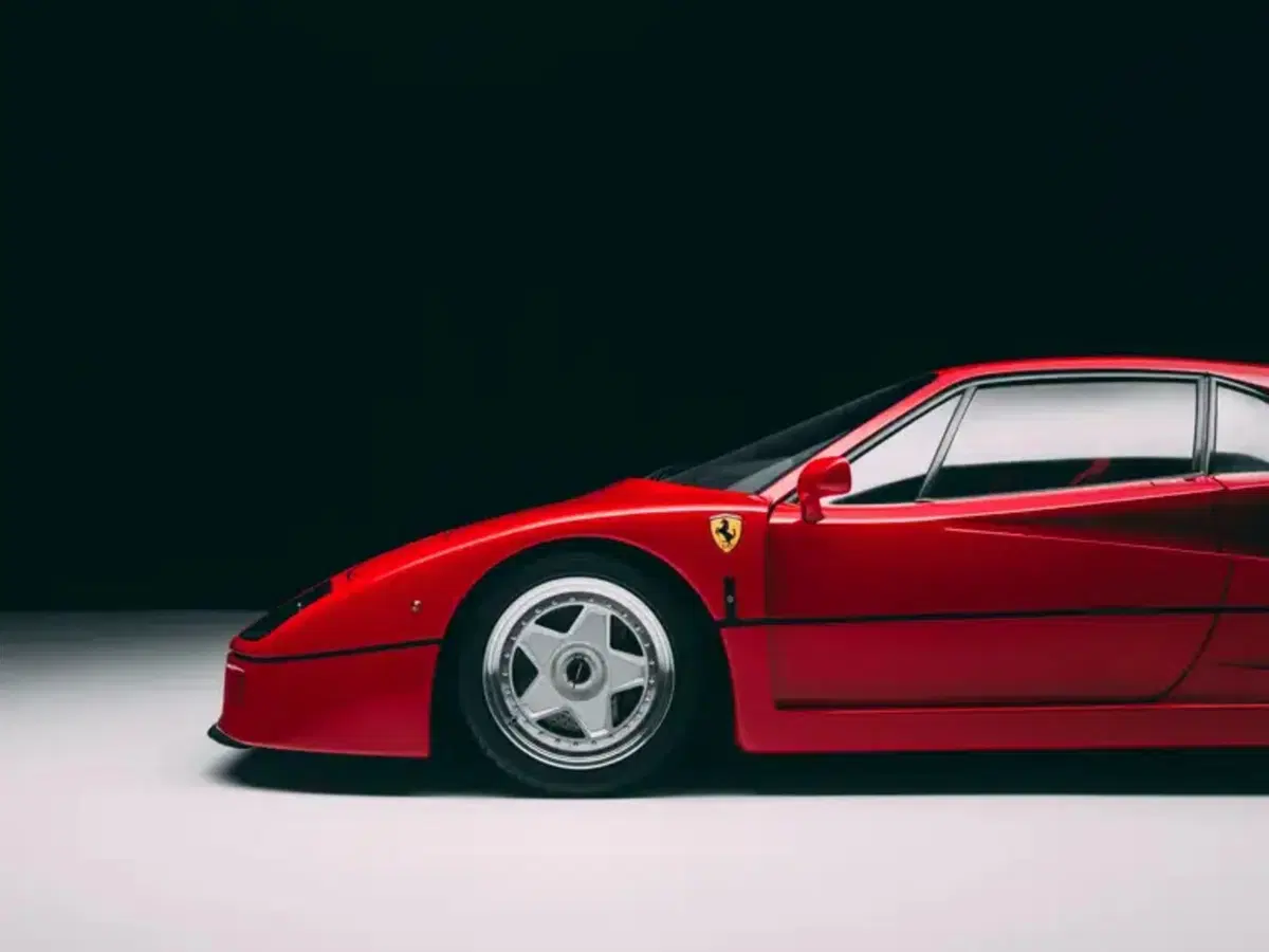 La Ferrari F40 di Alain Prost è stata venduta all’asta: ecco quanto vale oggi (26)