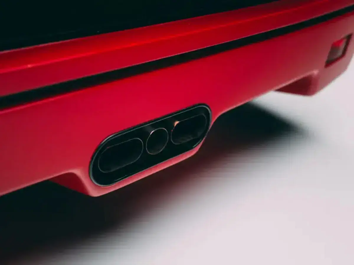 La Ferrari F40 di Alain Prost è stata venduta all’asta: ecco quanto vale oggi (37)
