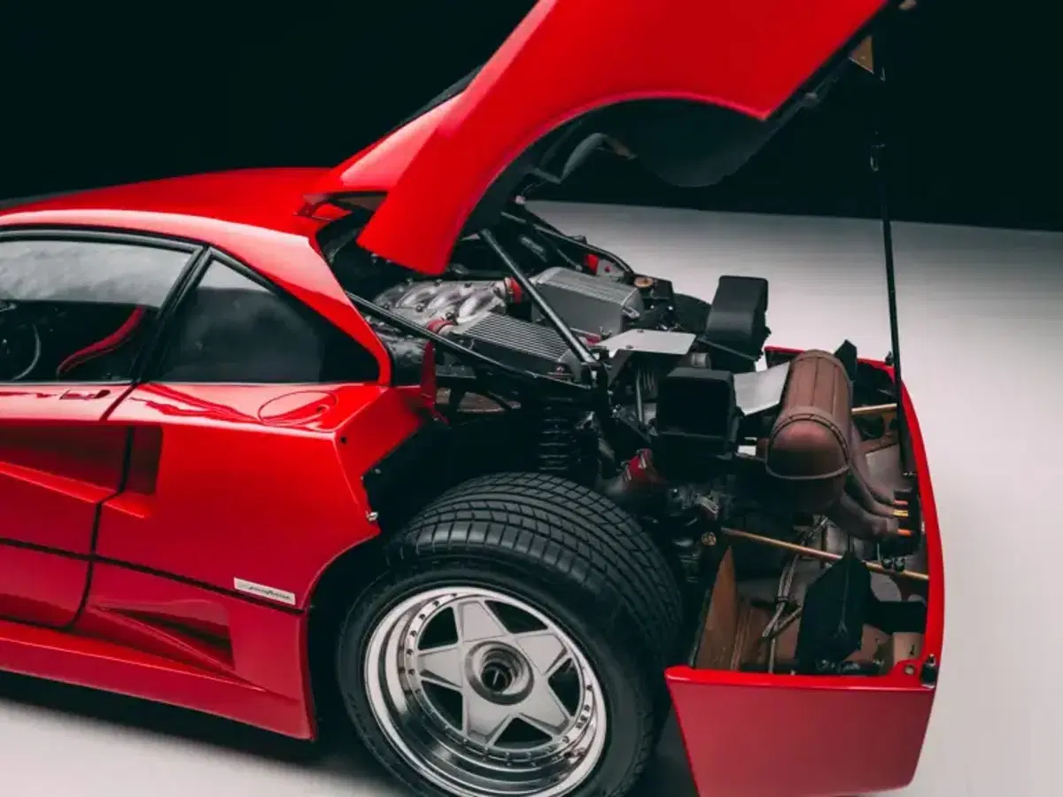 La Ferrari F40 di Alain Prost è stata venduta all’asta: ecco quanto vale oggi (46)