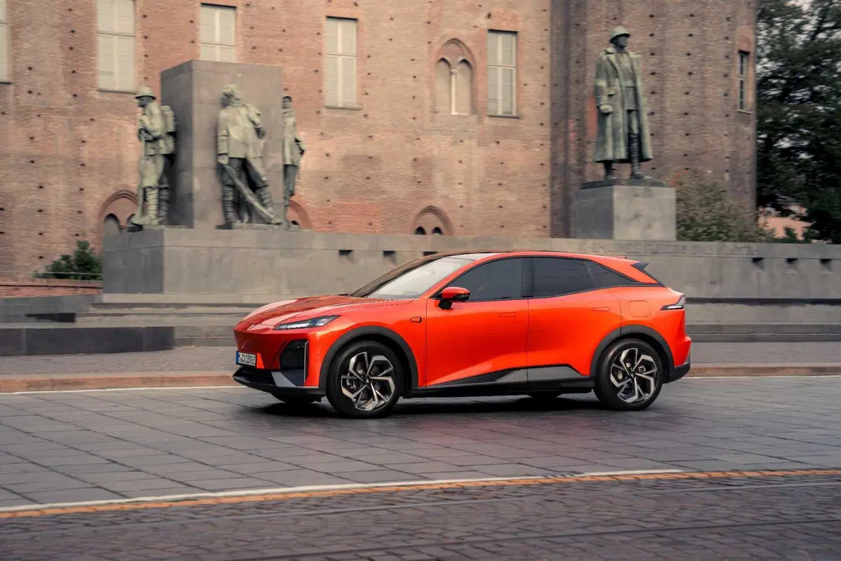 Changan accelera in Europa: investimenti, design italiano e due SUV elettrici pronti per l’Italia (5)