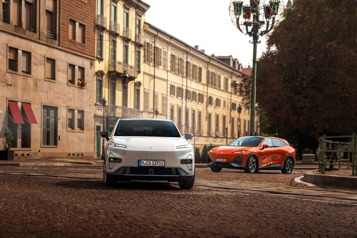 Changan sbarca in Italia con Deepal S07 e S05: investimenti, design italiano e (presto) l'ibrido. Ecco come vanno (6)