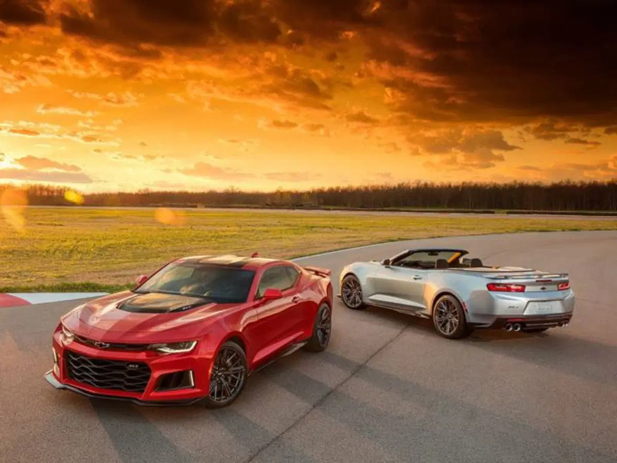 Chevrolet Camaro ZL1, svelate le prestazioni. Sono da urlo