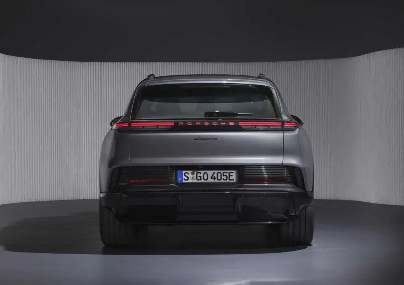 Porsche Cayenne (2025-->>) (3)