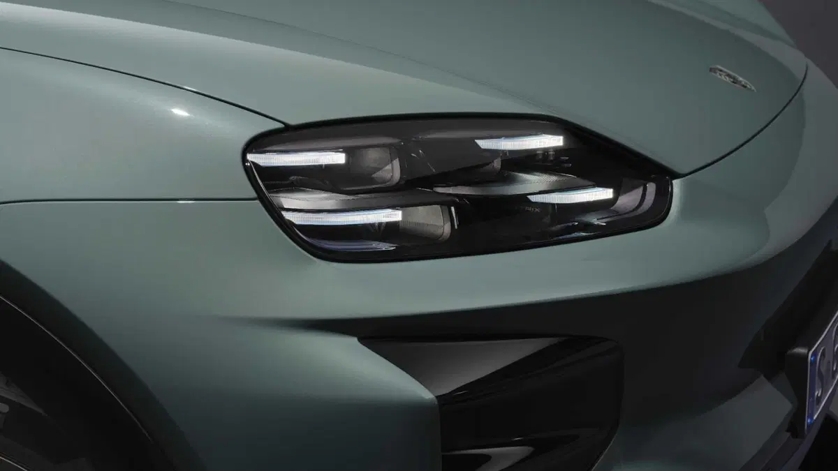 Porsche Cayenne turbo electric (10)