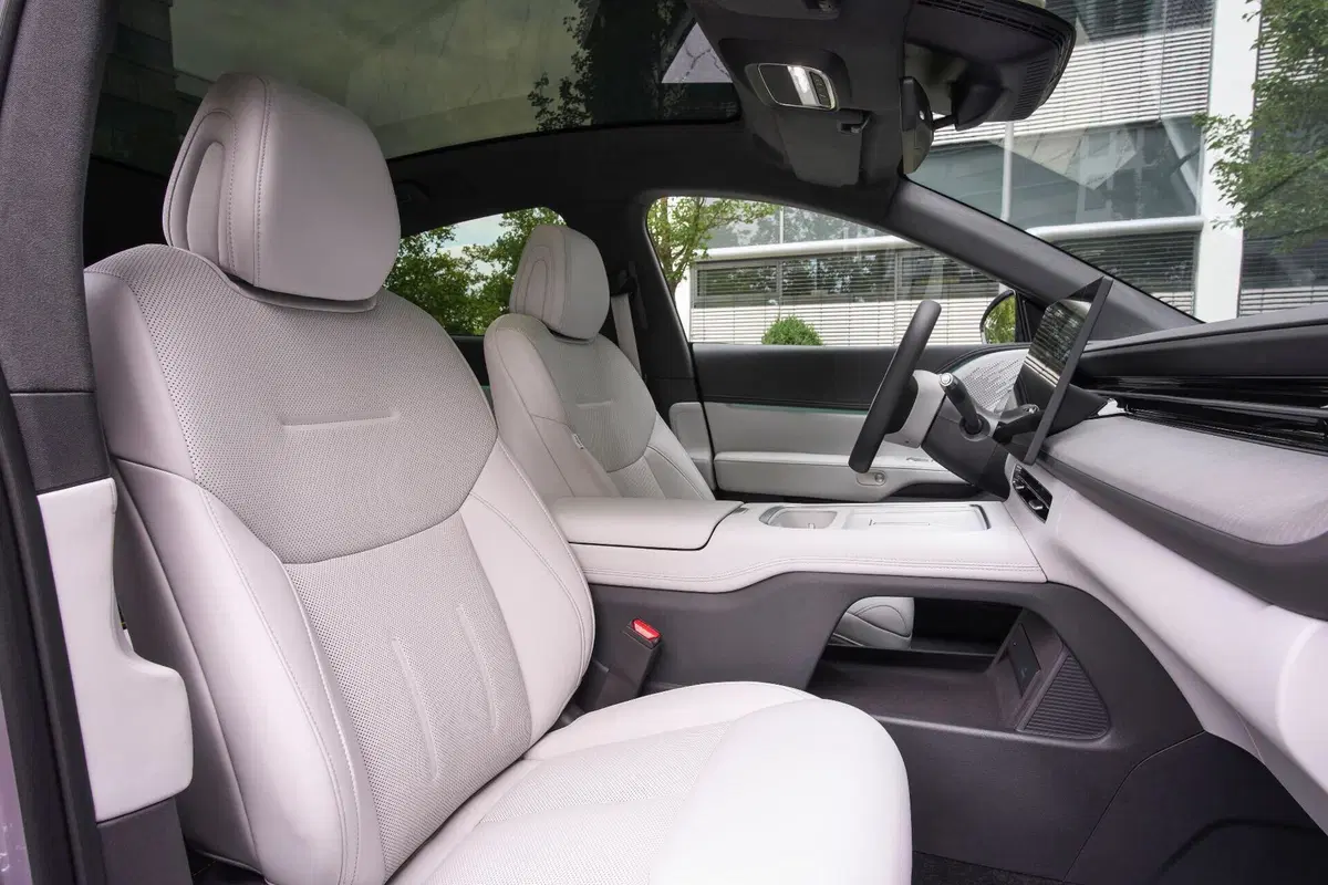 Xpeng G6 (90)