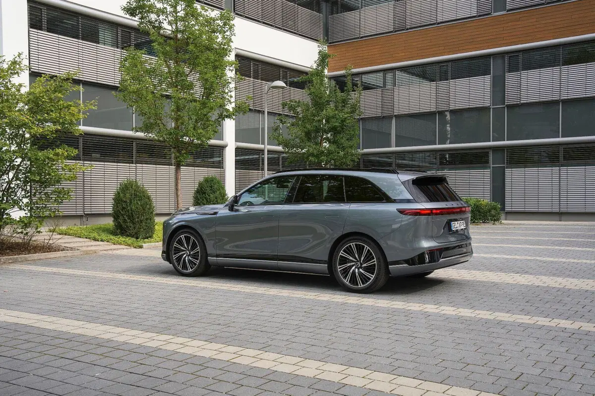 Xpeng G9 (26)