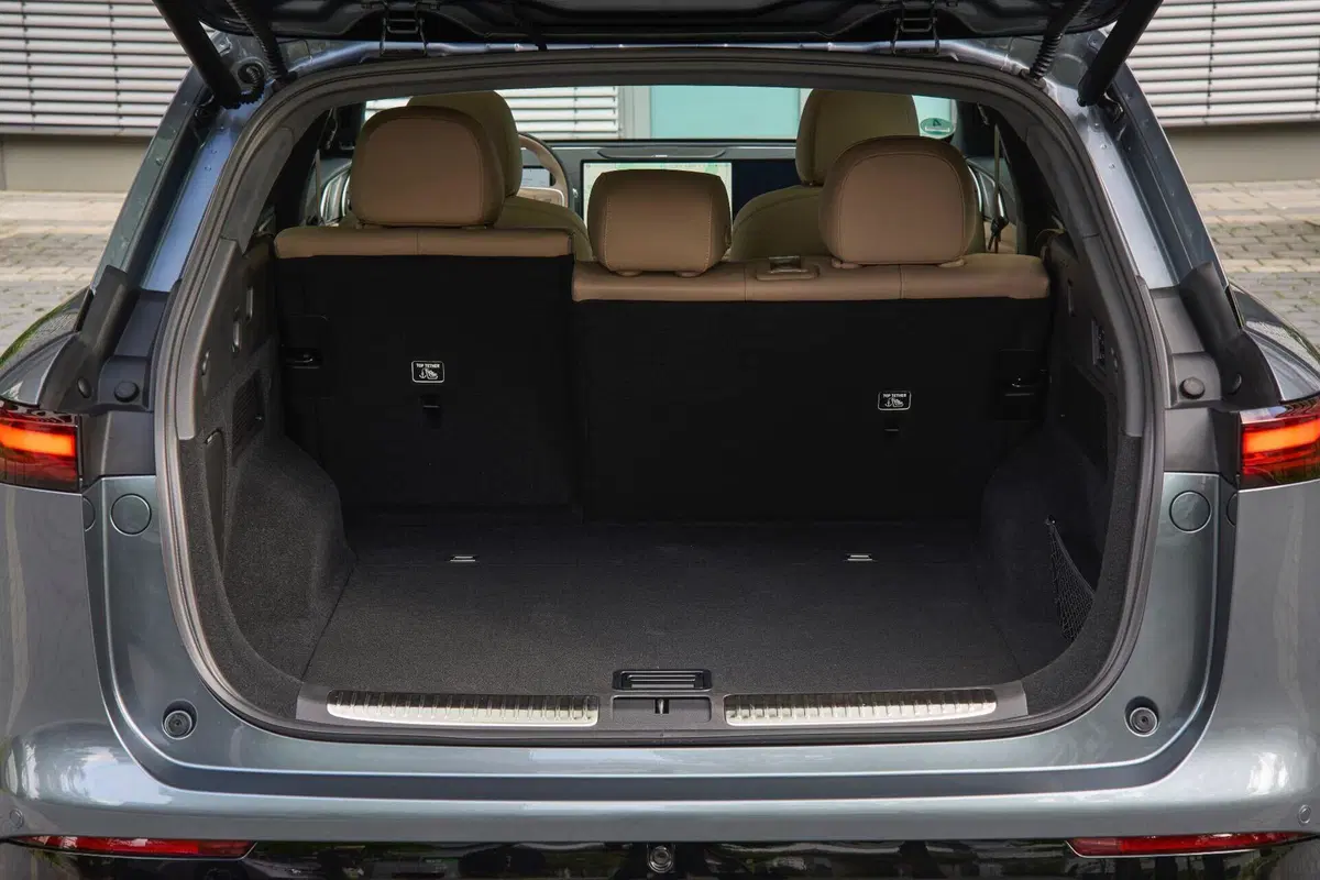 Xpeng G9 (55)