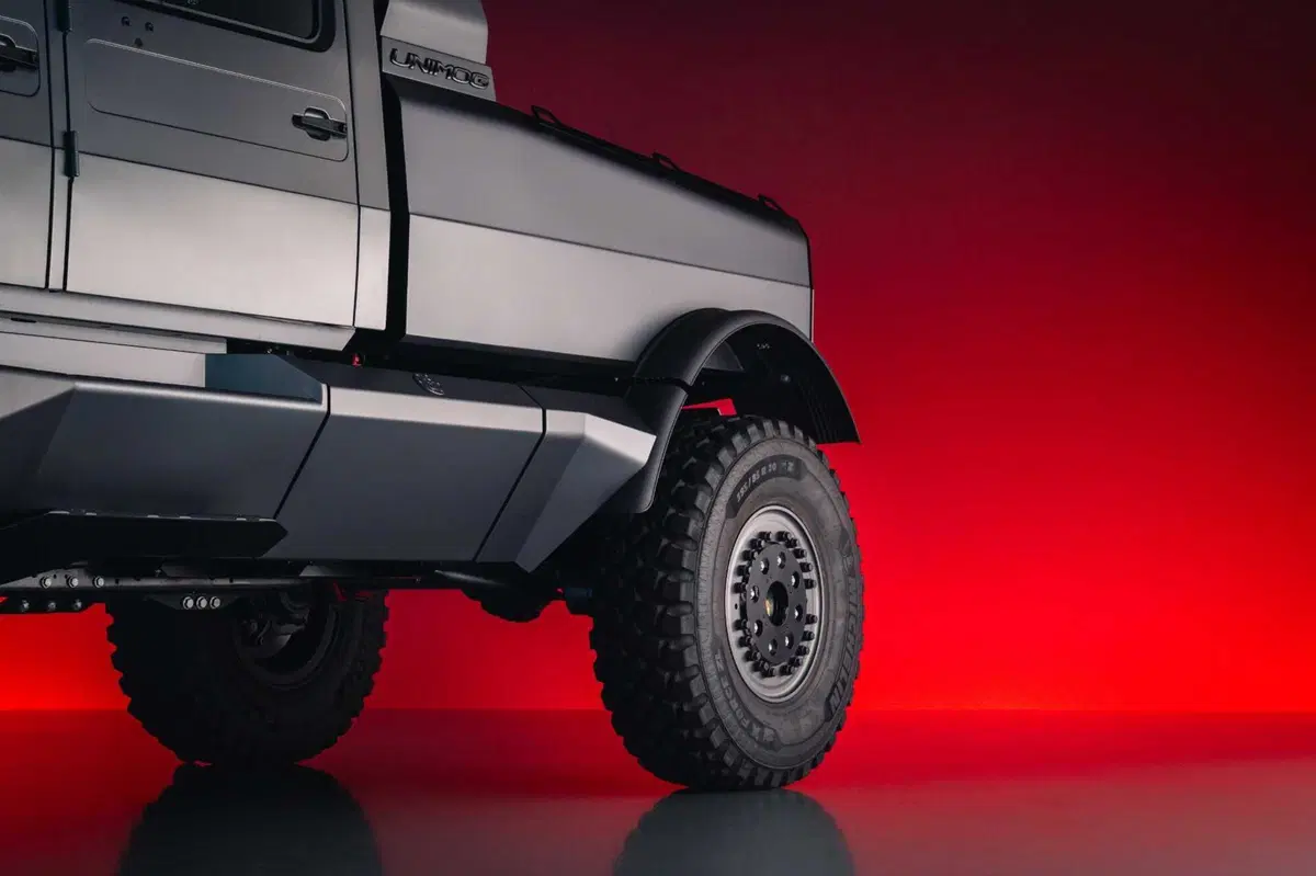 Mercedes Unimog di lusso: 300 CV e interni premium per il fuoristrada più esclusivo di sempre (4)