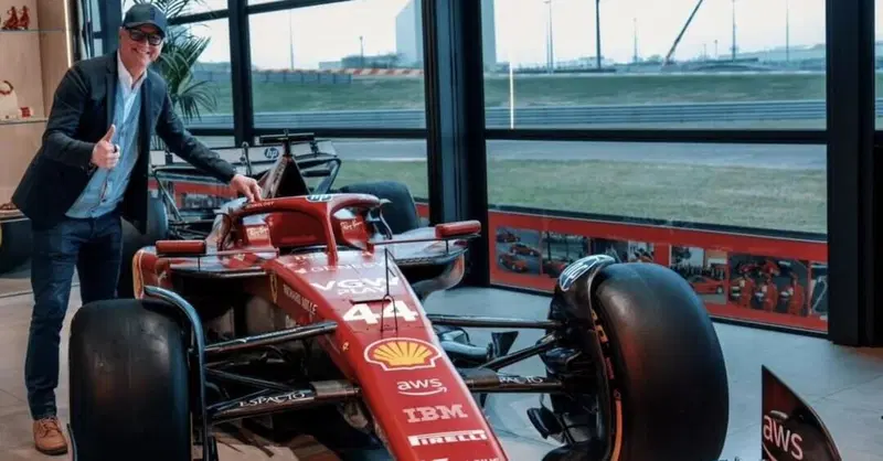 F1. Carlo Vanzini e il tumore al pancreas, la Ferrari lo abbraccia nel giorno pi&ugrave; difficile