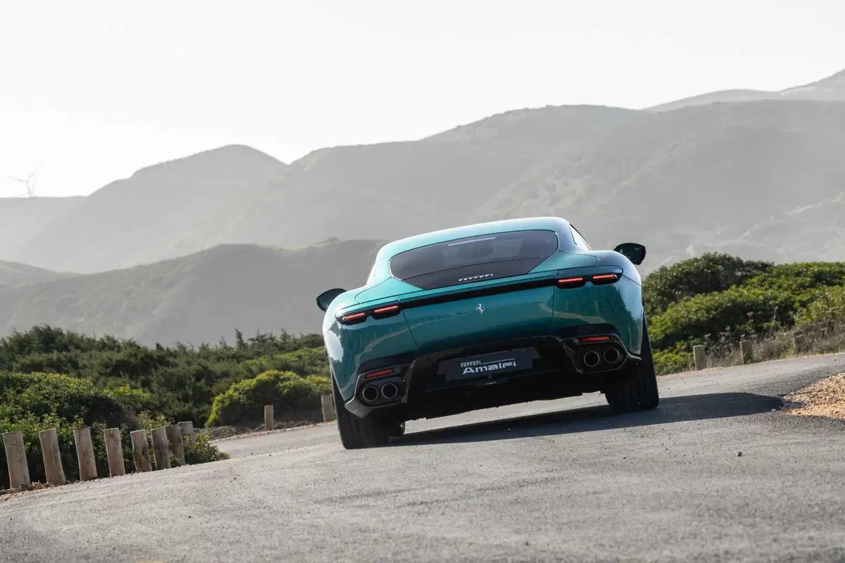 Ferrari Amalfi: 640 CV e design raffinato per la nuova GT che sostituisce la Roma (4)