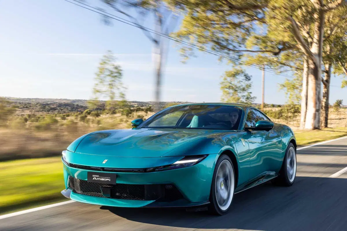 Ferrari Amalfi: 640 CV e design raffinato per la nuova GT che sostituisce la Roma (9)
