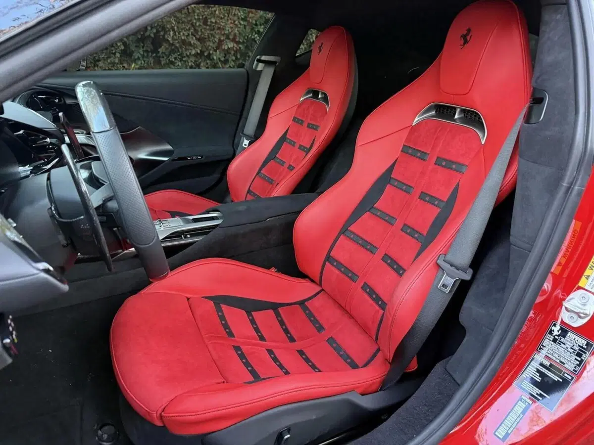 Compra una Ferrari 12Cilindri, investe un pedone dopo 820 km e la rimette in vendita (4)