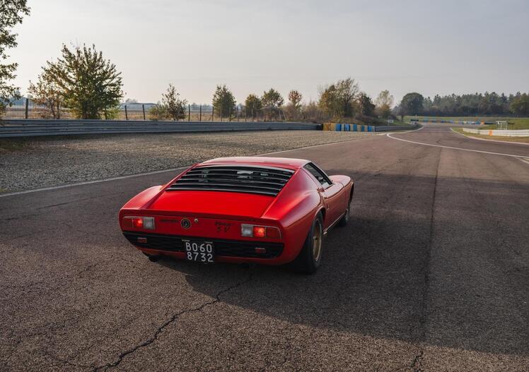 La Lamborghini Miura più preziosa al mondo: abbiamo guidato l’auto personale di Ferruccio Lamborghini