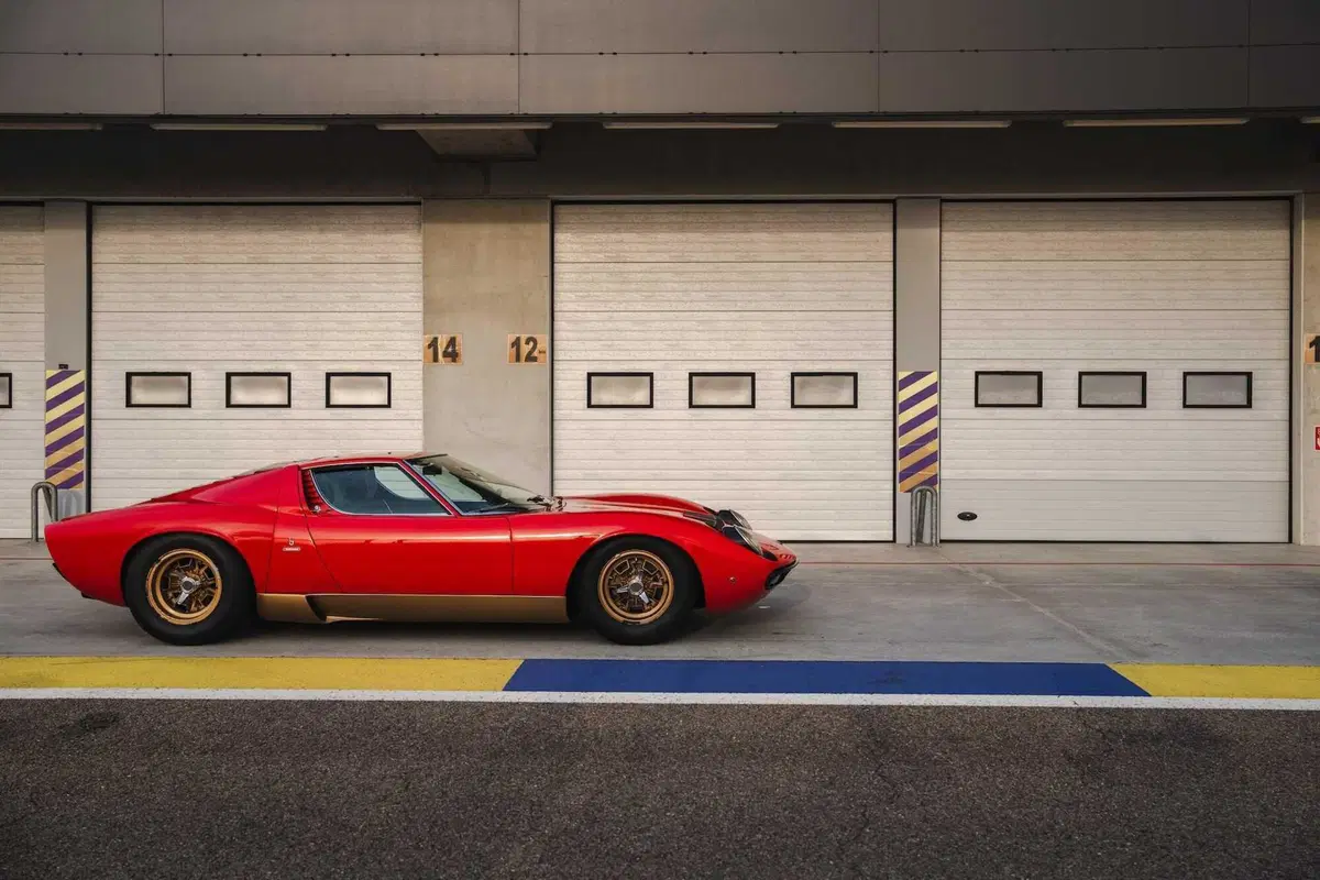 La Lamborghini Miura più preziosa al mondo: abbiamo guidato l’auto personale di Ferruccio Lamborghini (5)