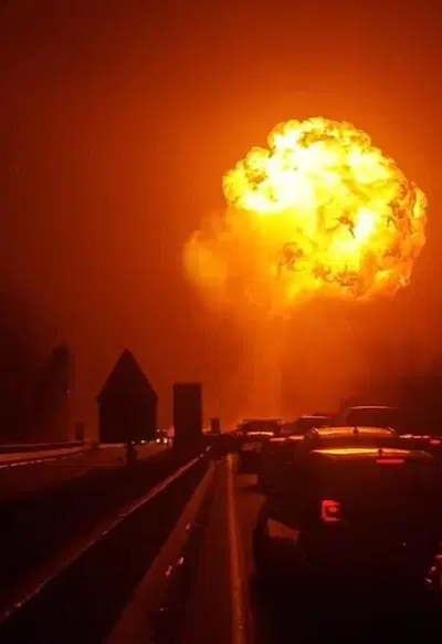 Incidente sull'A1, esplode autobotte di Gpl a Teano: autostrada chiusa verso Napoli, traffico in tilt [VIDEO]