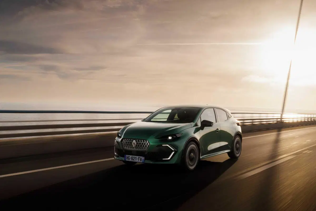 Renault Clio 6 E-Tech 160: i consumi reali dell'ibrida sono davvero così bassi?