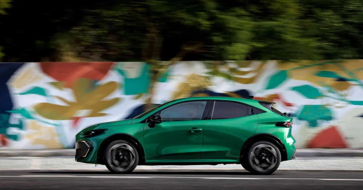 Renault Clio 6 E-Tech 160: i consumi reali dell'ibrida sono davvero cos&igrave; bassi?