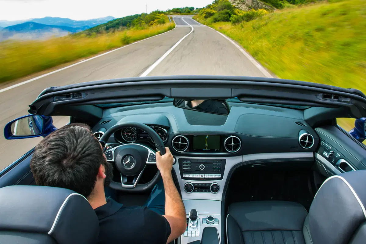 Mercedes-Benz SL restyling: i prezzi e i dettagli della gamma completa (7)