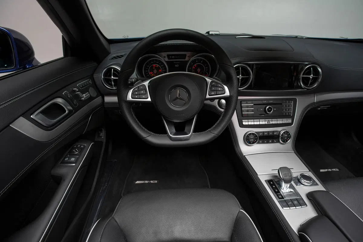 Mercedes-Benz SL restyling: i prezzi e i dettagli della gamma completa (31)