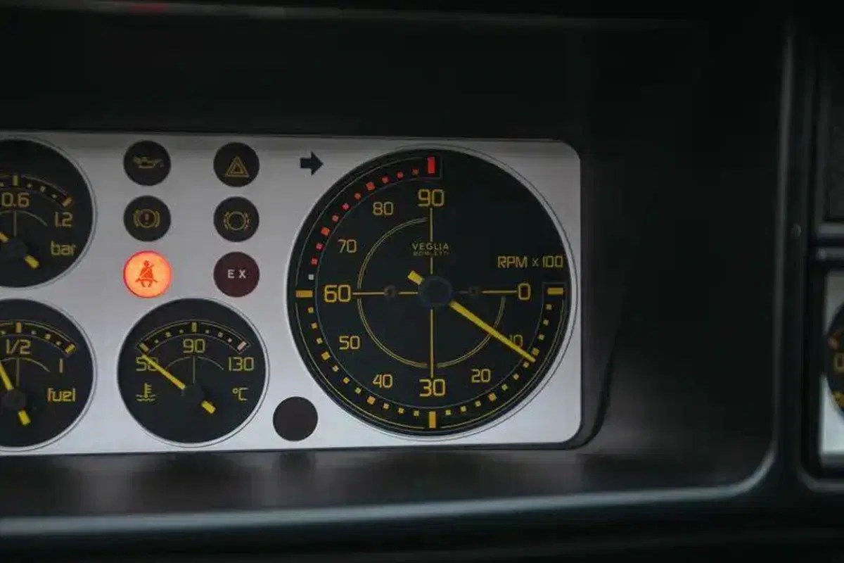 Lancia Delta HF Integrale Edizione Finale 1995 all’asta: perché è il “Deltone” più desiderato dai collezionisti (21)