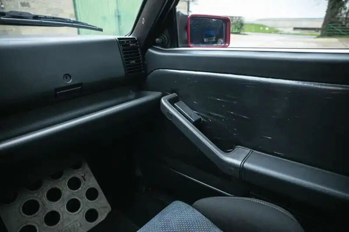 Lancia Delta HF Integrale Edizione Finale 1995 all’asta: perché è il “Deltone” più desiderato dai collezionisti (24)