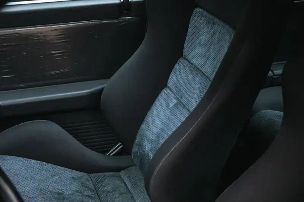 Lancia Delta HF Integrale Edizione Finale 1995 all’asta: perché è il “Deltone” più desiderato dai collezionisti (29)