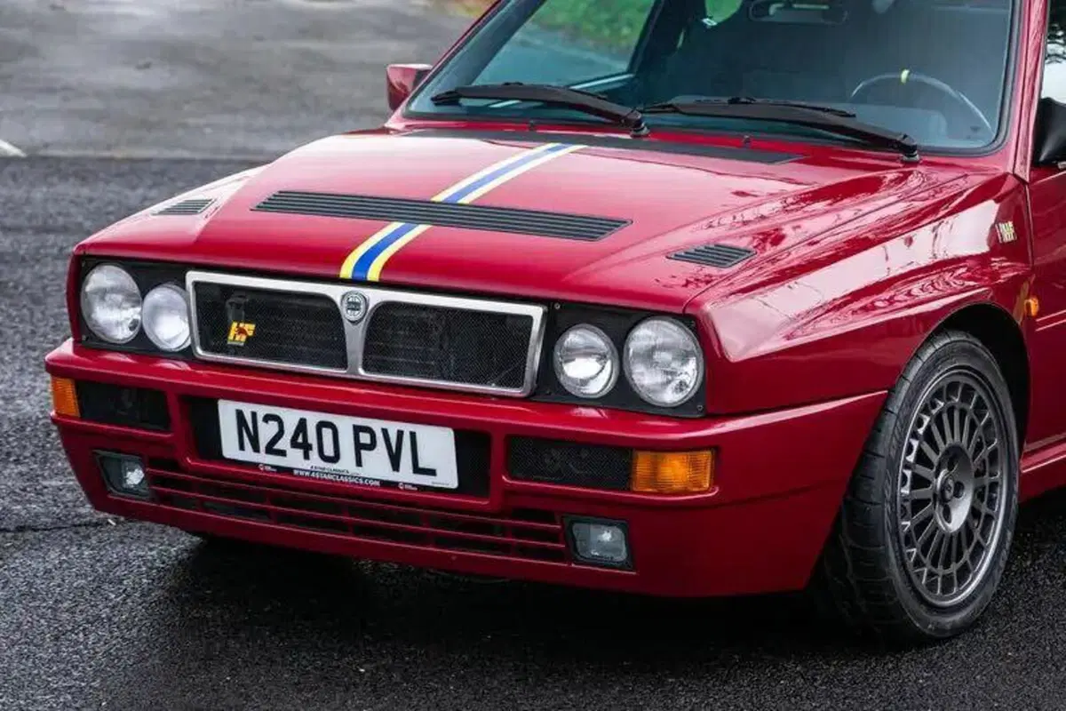 Lancia Delta HF Integrale Edizione Finale 1995 all’asta: perché è il “Deltone” più desiderato dai collezionisti (37)