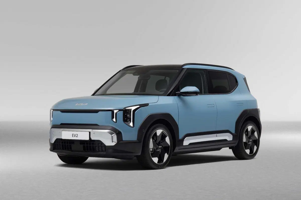Kia EV2 si mostra per la prima volta dal vivo: ecco la versione finale (29)