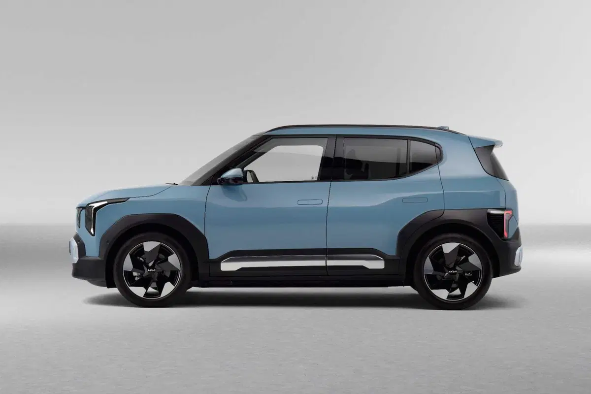 Kia EV2 si mostra per la prima volta dal vivo: ecco la versione finale (32)