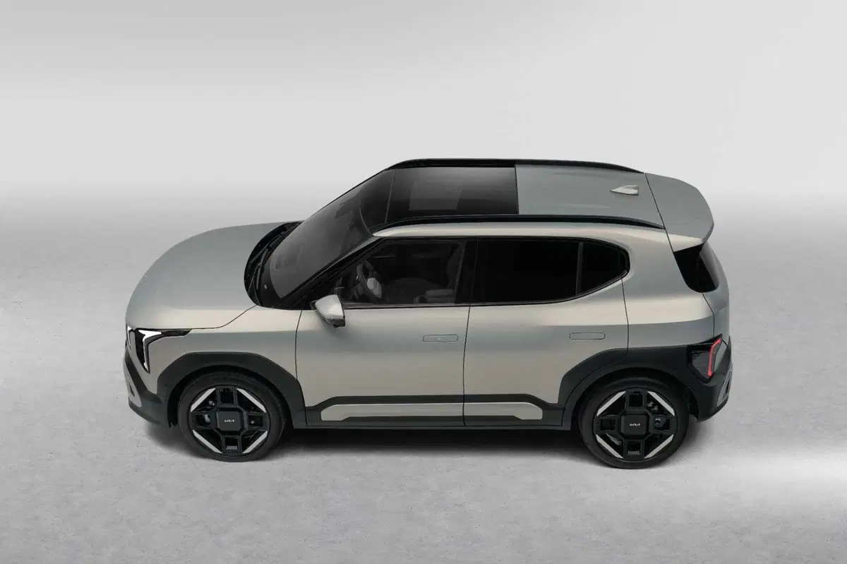 Kia EV2 si mostra per la prima volta dal vivo: ecco la versione finale (55)
