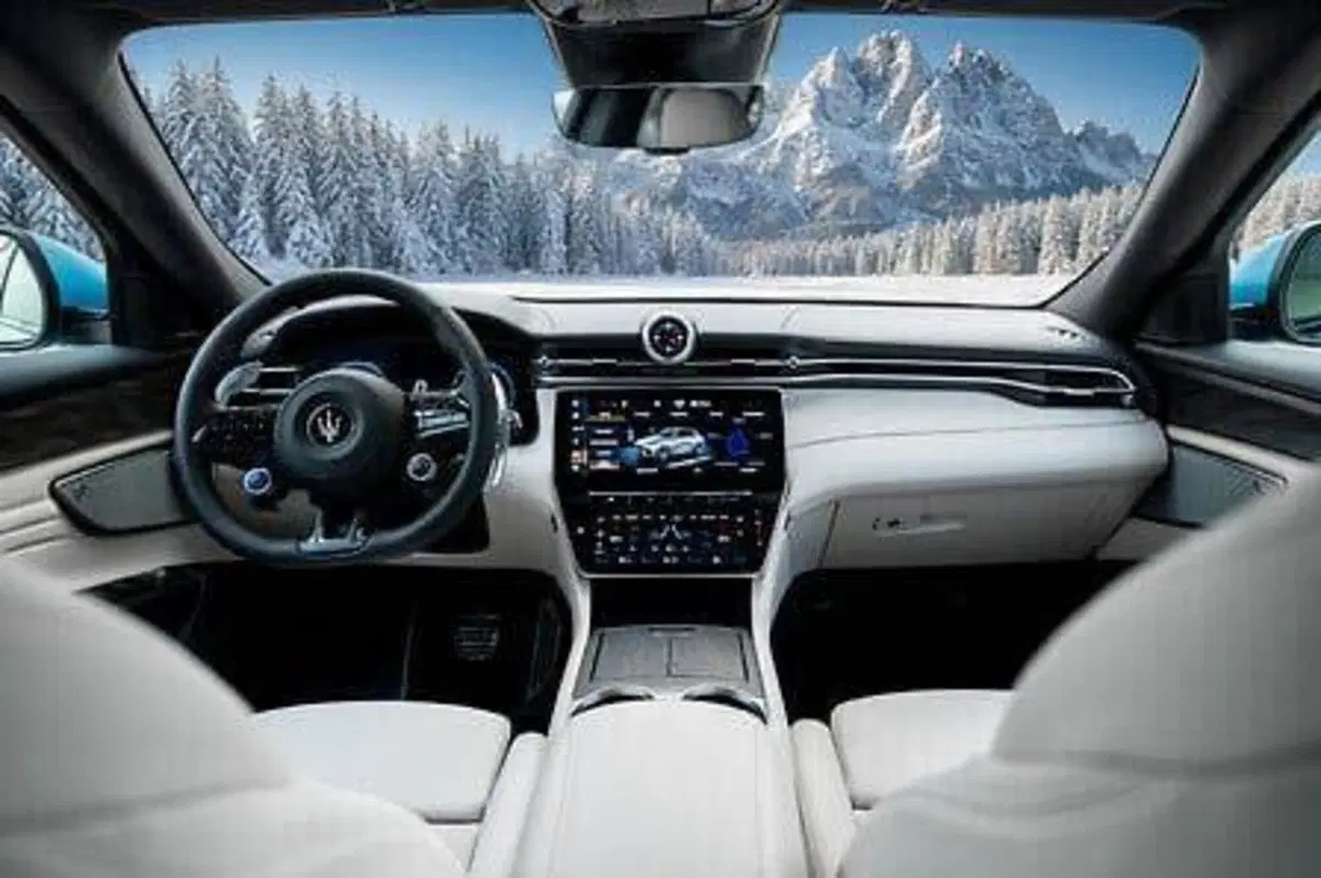 Maserati presenta Grecale Cristallo: il SUV ispirato alle Dolomiti che celebra l’eccellenza italiana (8)