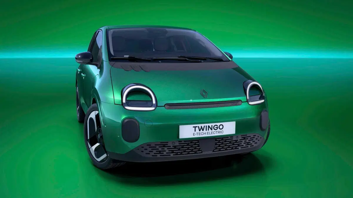 Renault Twingo E-Tech Electric 2026: prezzi da 19.500 euro, 6 gadget pazzeschi e un anno di eventi imperdibili (2)