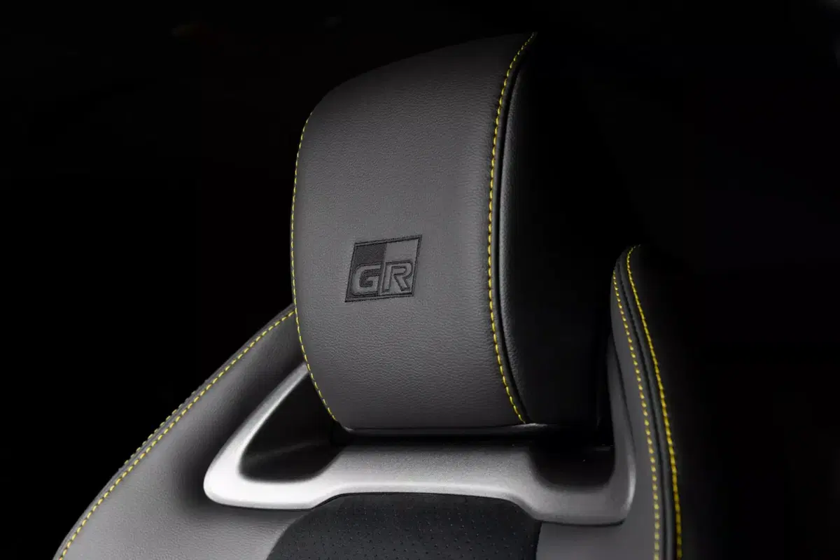 Toyota GR Yaris Morizo RR: la hot hatch più iconica diventa ancora più estrema (4)