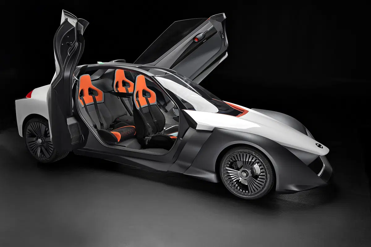 Nissan BladeGlider: la sportiva del futuro progettata con la Williams F1 