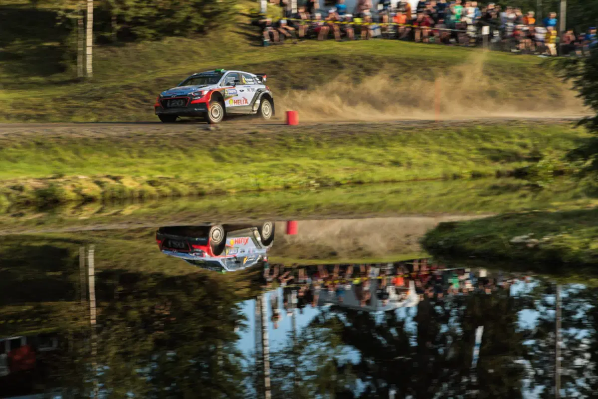 WRC 2016 con Hayden Paddon: Finlandia (7)