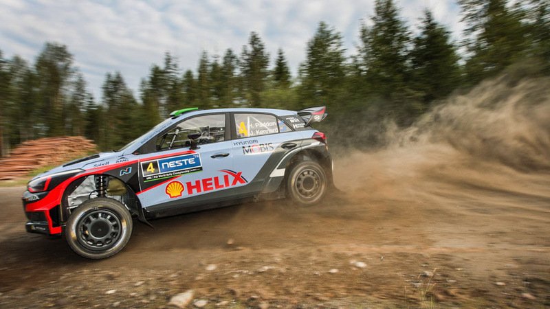 WRC 2016 con Hayden Paddon: Finlandia