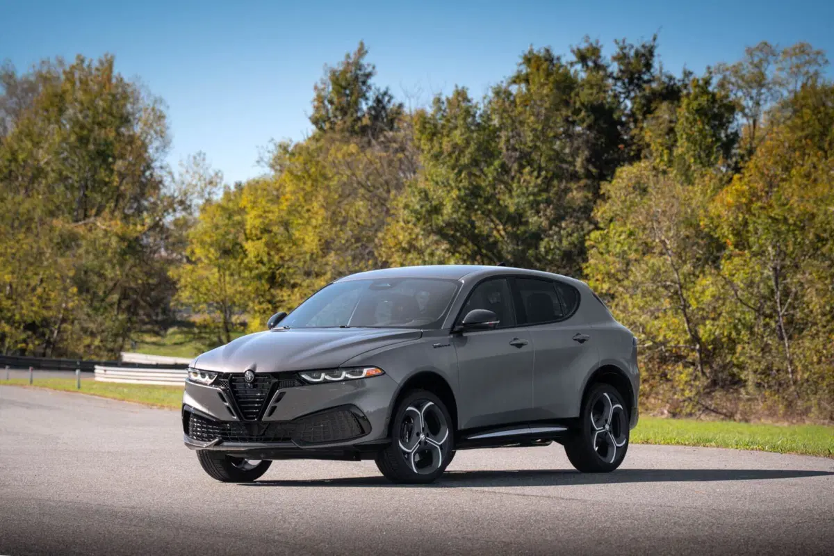 Alfa Romeo Tonale restyling USA: una sola ricetta, 2.0 turbo AWD e addio plug-in