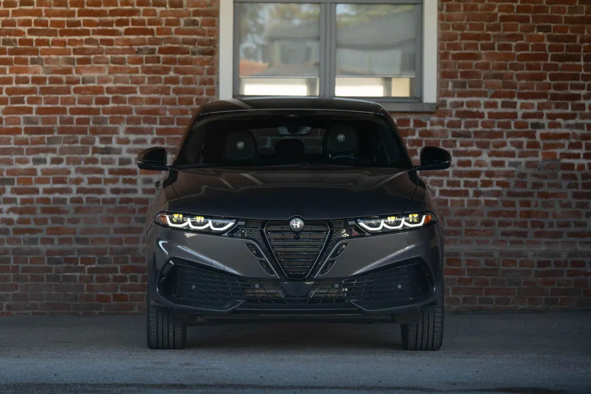 Alfa Romeo Tonale restyling USA: una sola ricetta, 2.0 turbo AWD e addio plug-in (33)