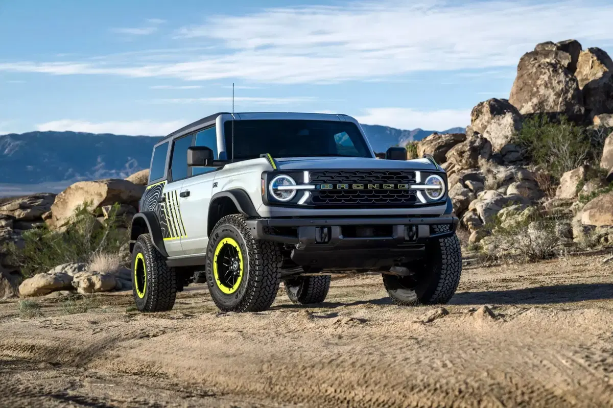Ford Bronco RTR 2027: il SUV off‑road che sfida il Raptor ad un prezzo più accessibile (3)