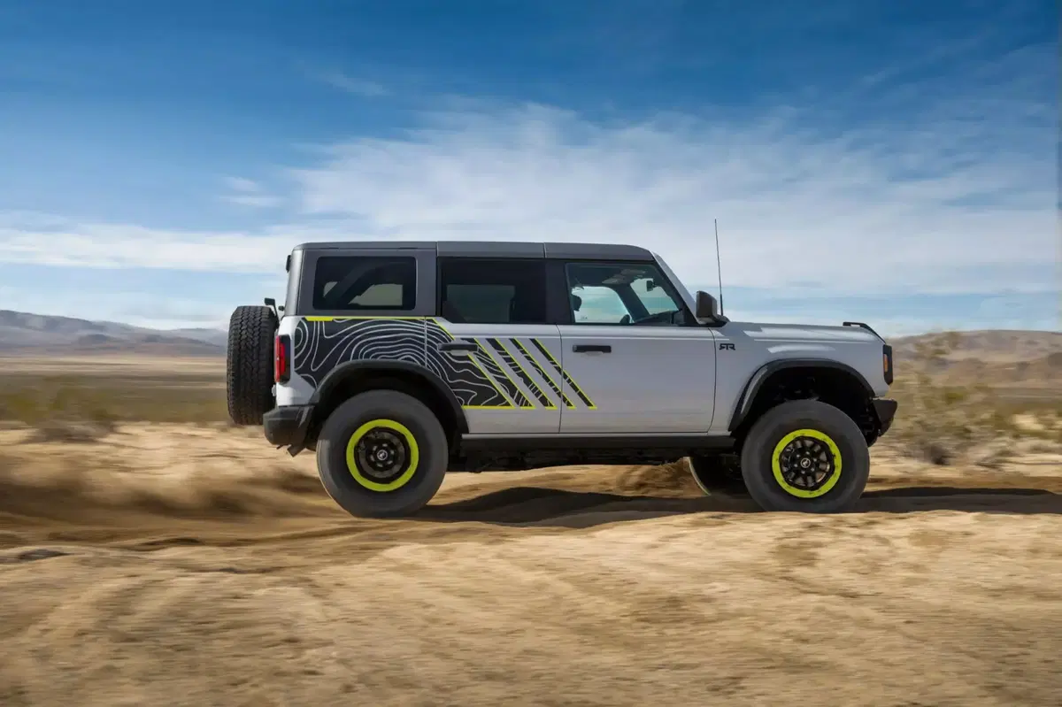 Ford Bronco RTR 2027: il SUV off‑road che sfida il Raptor ad un prezzo più accessibile (25)
