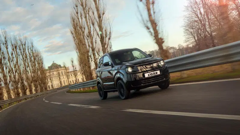 Ligier Myli cambia pelle: arrivano LAB e MAX, due varianti per due modi di vivere la citt&agrave;