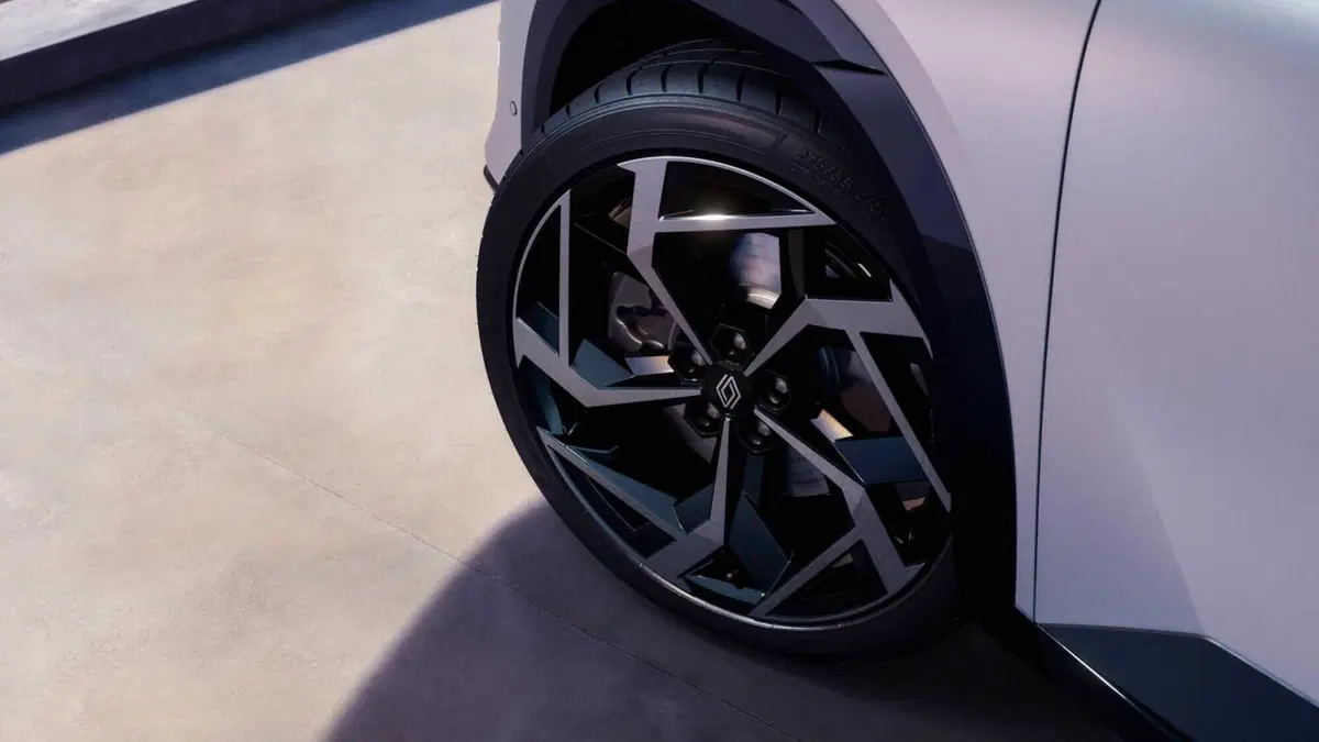 Renault Filante: il crossover da 250 CV che segna il ritorno della Losanga nel premium (9)