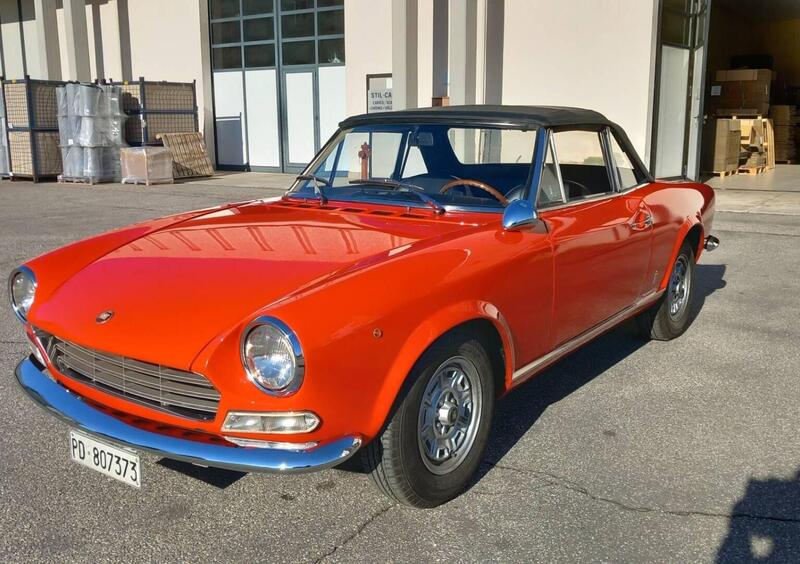 Fiat 124 sport spiderd'epoca del 1969 a Viadana