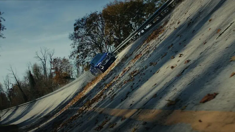 Audi Q5 conquista Monza: &ldquo;The Other Monza&rdquo; celebra la nuova era del SUV dei Quattro Anelli