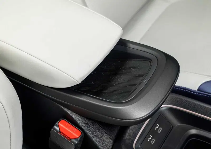 Nissan Leaf (16)