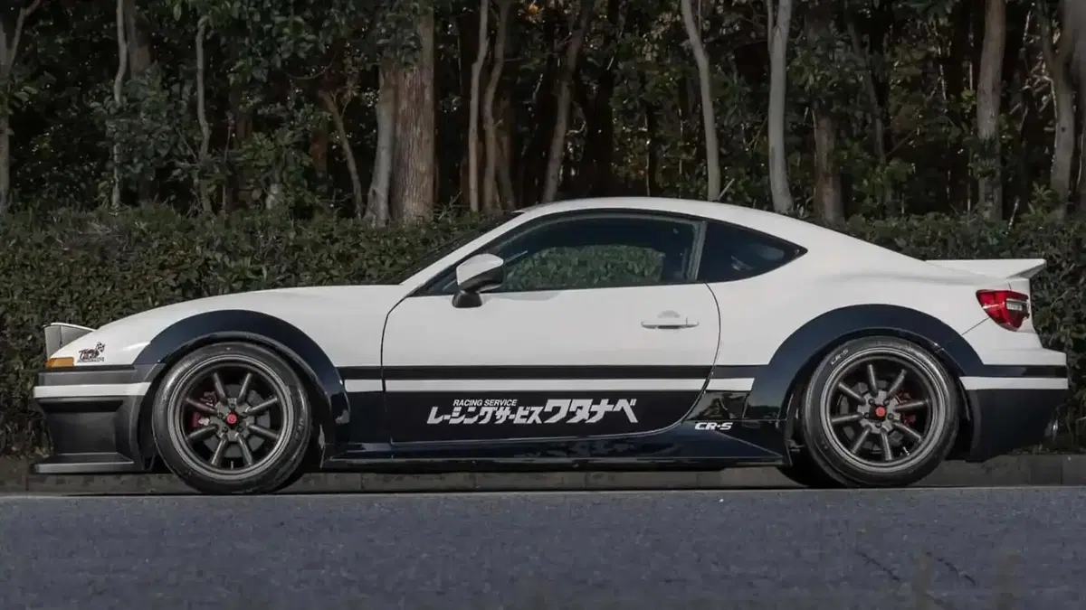 Toyota GT86 diventa l'AE86 di Initial D: il retromod da sogno del Tokyo Auto Salon 2026 (3)