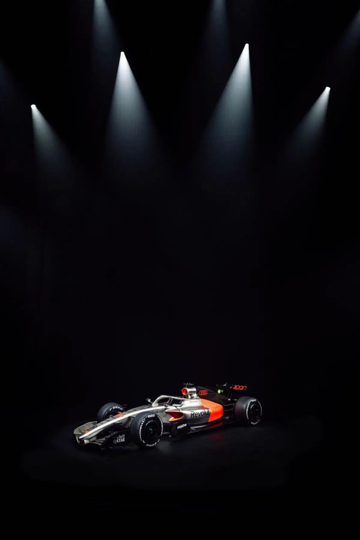 Comincia l’era di Audi in Formula 1: svelata la livrea della R26 di Nico Hulkenberg e Gabriel Bortoleto (11)