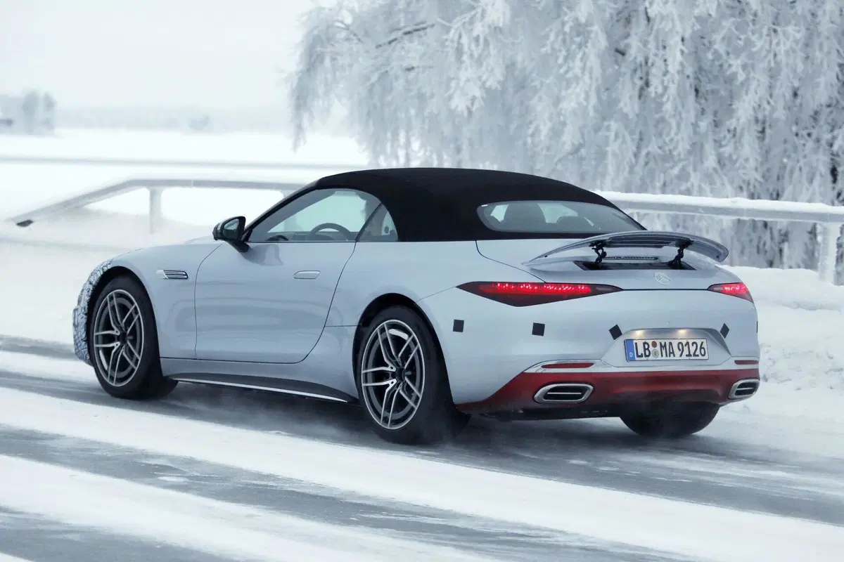 Mercedes-AMG Maybach SL 680 (9)